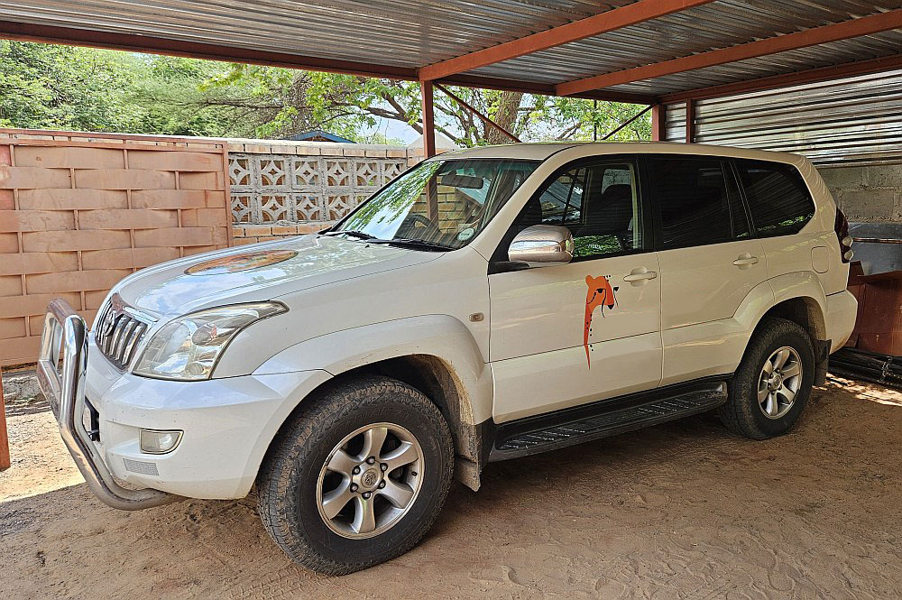 4x4 Rental Rates for Toyota Land Cruiser Standard